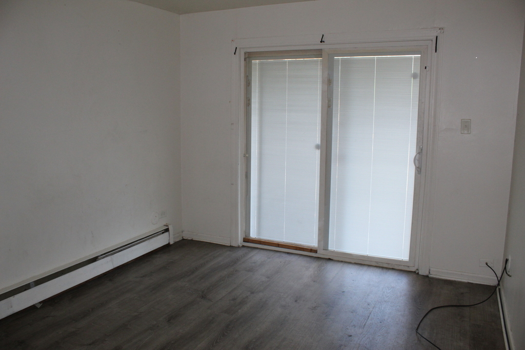 14519 Keystone Avenue - Photo 8