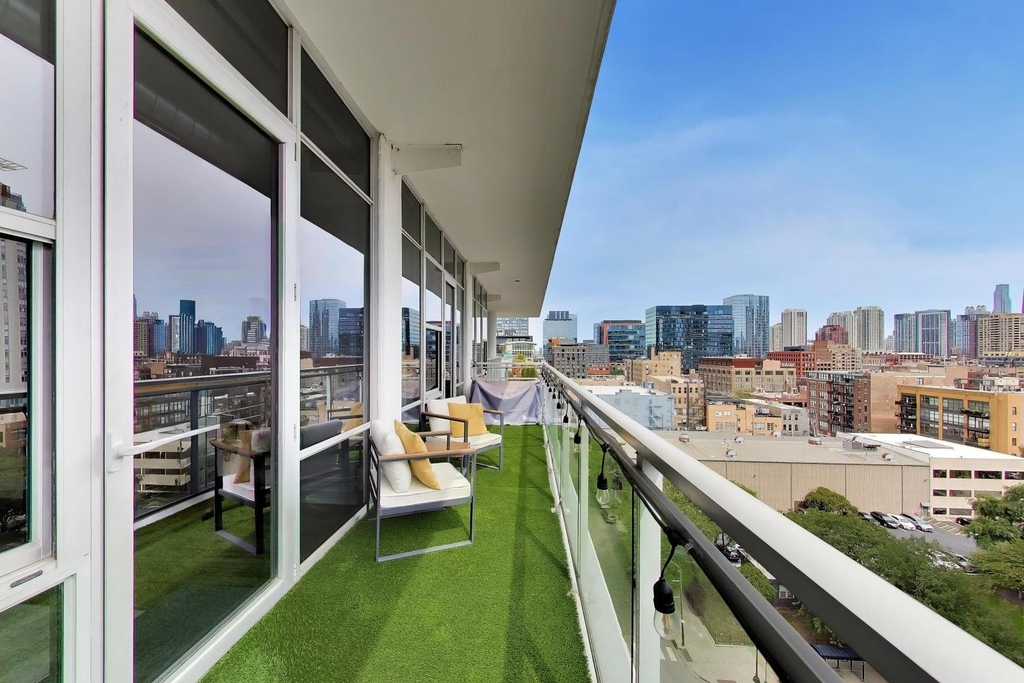 901 W Madison Street - Photo 20