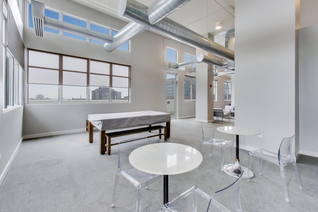 901 W Madison Street - Photo 29
