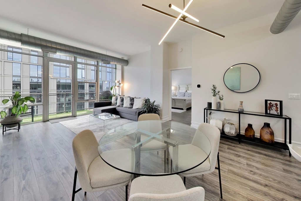 901 W Madison Street - Photo 6