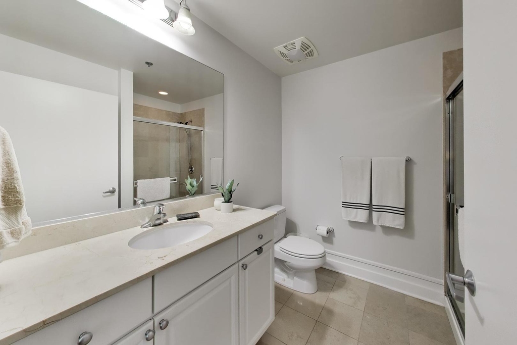 901 W Madison Street - Photo 11