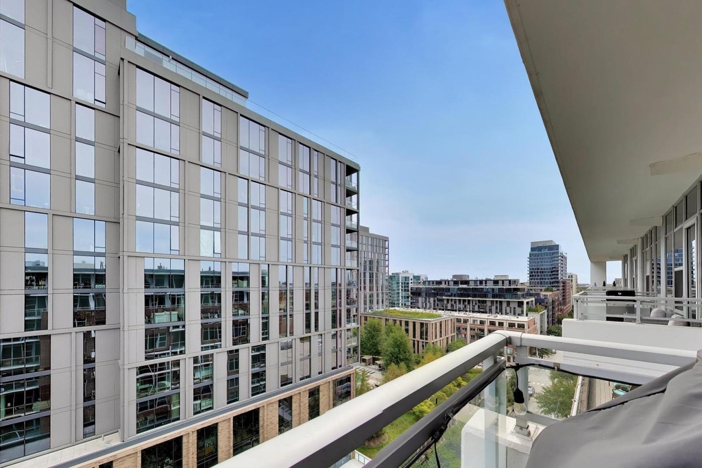 901 W Madison Street - Photo 22
