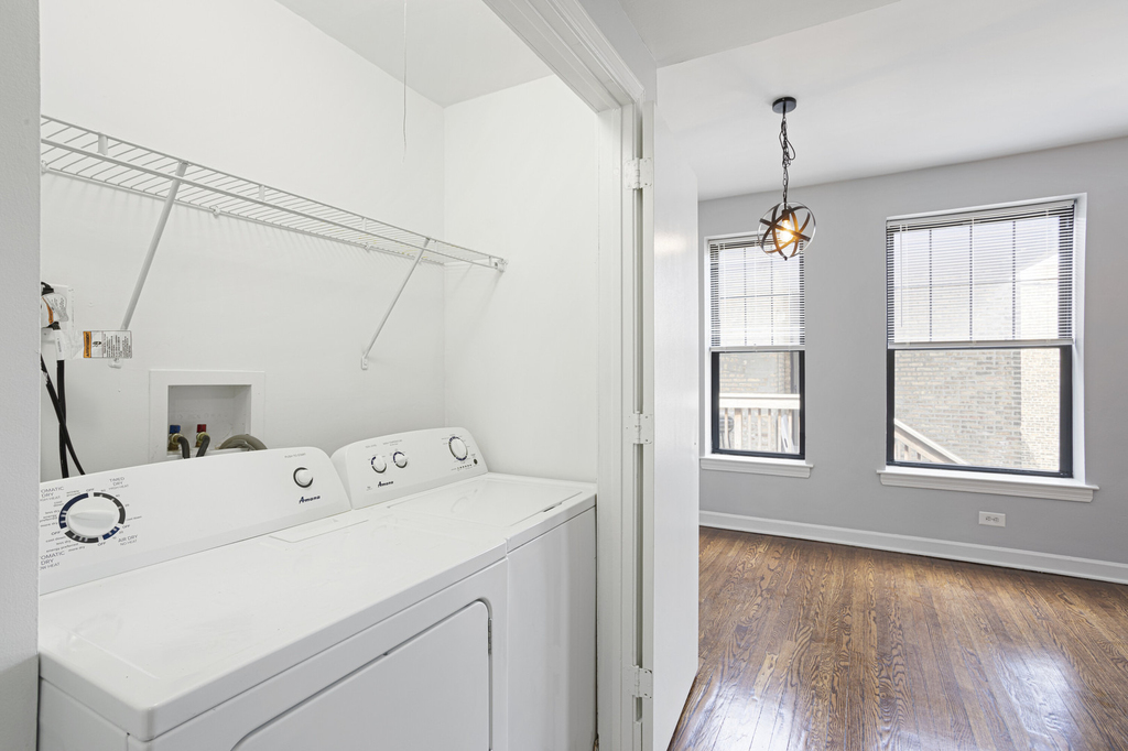 7702 N Marshfield Avenue - Photo 7