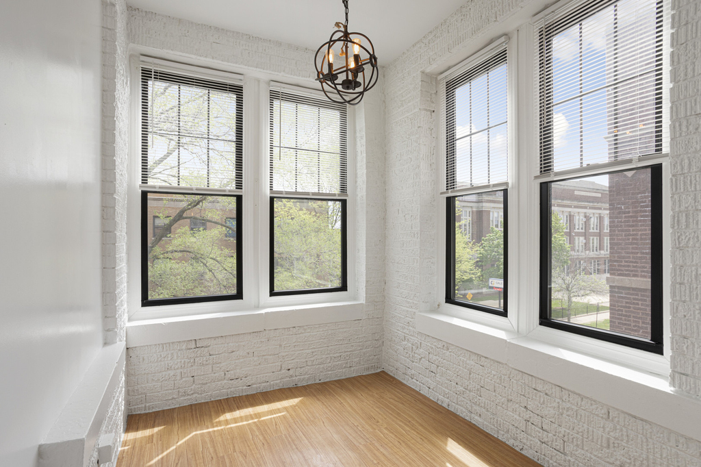 7702 N Marshfield Avenue - Photo 8