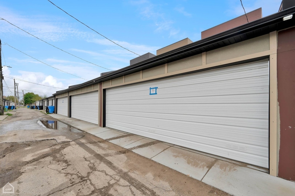 4611 S Saint Lawrence Avenue - Photo 18