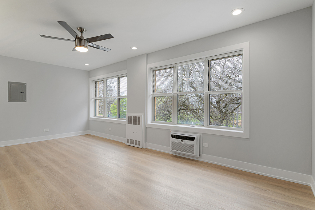 7070 N Sheridan Avenue - Photo 4