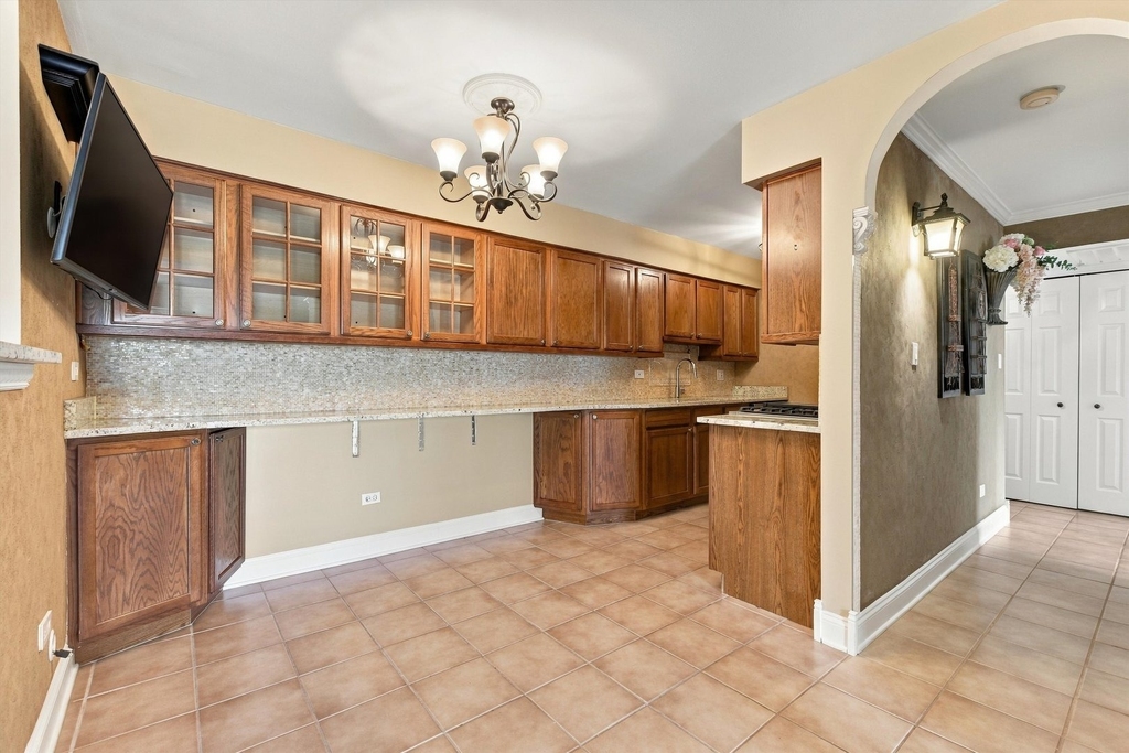 1627 N Windsor Drive - Photo 23