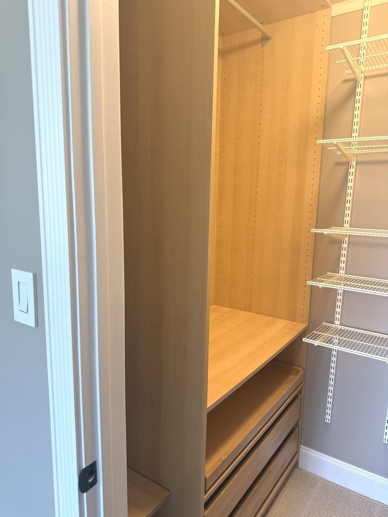 1627 N Windsor Drive - Photo 1