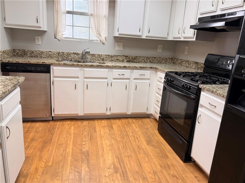 805 Wedgewood Way - Photo 1