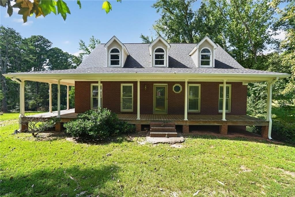 83 Russell Rd - Photo 3