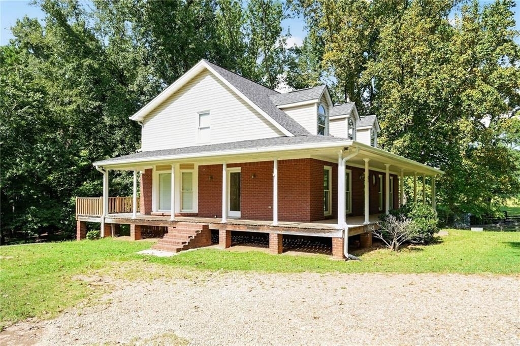 83 Russell Rd - Photo 1