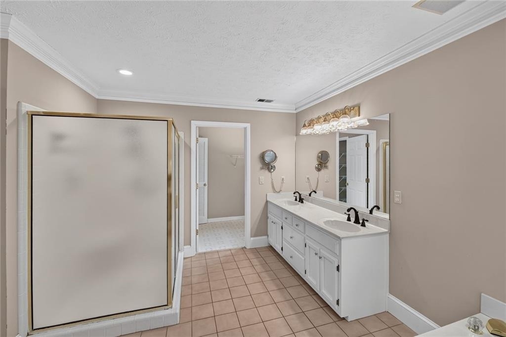 83 Russell Rd - Photo 31