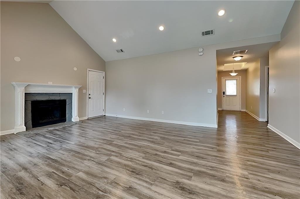 1330 Burning Bush Drive - Photo 2