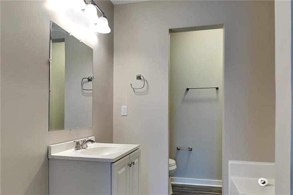 1330 Burning Bush Drive - Photo 7