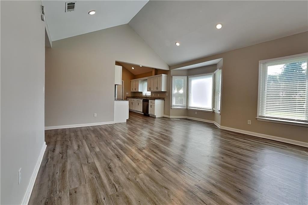 1330 Burning Bush Drive - Photo 3