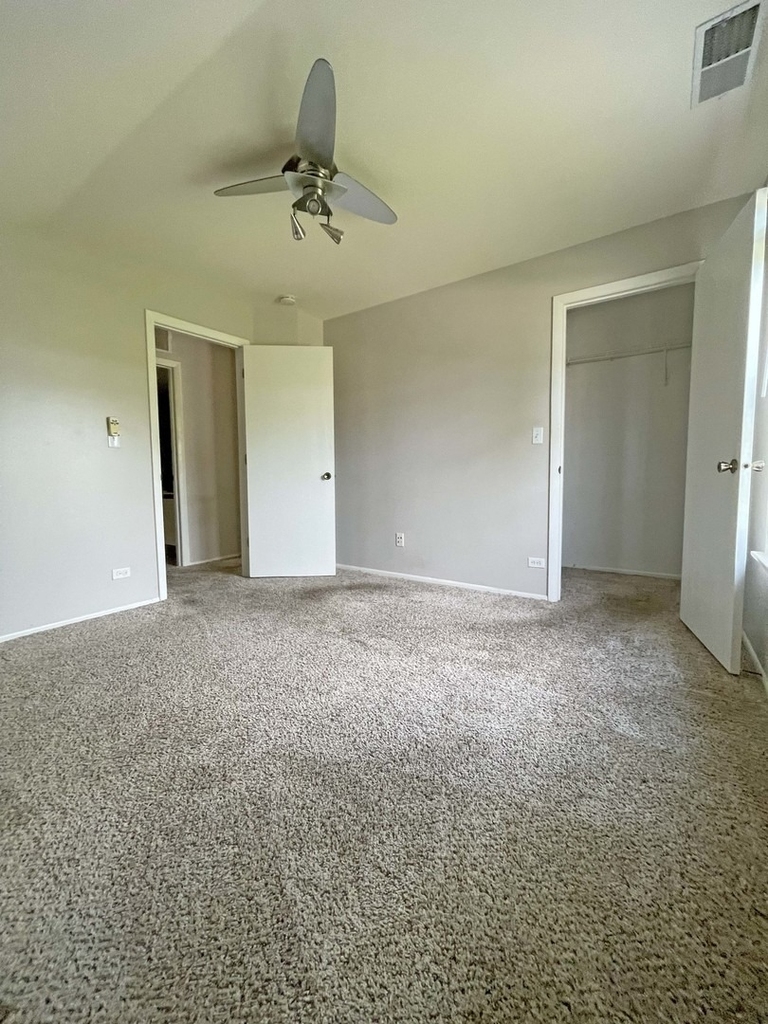 238 Green Knoll Lane - Photo 13