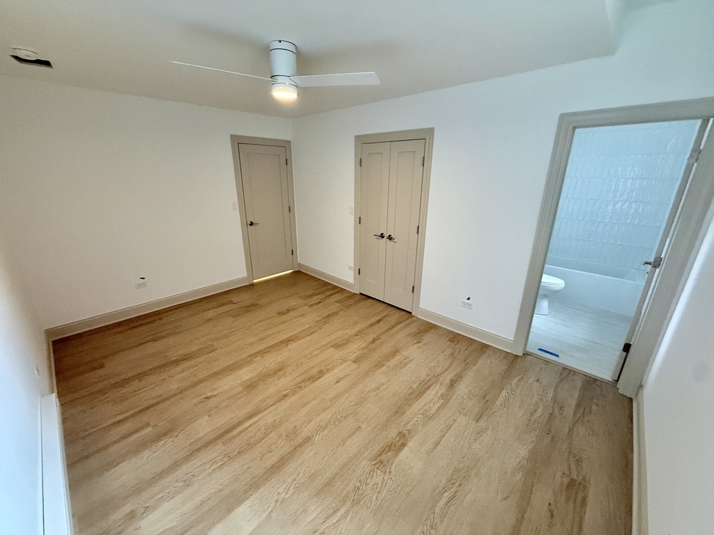531 Hinman Avenue - Photo 13