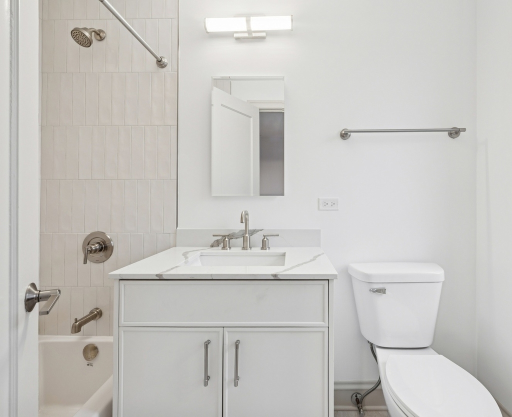 531 Hinman Avenue - Photo 14