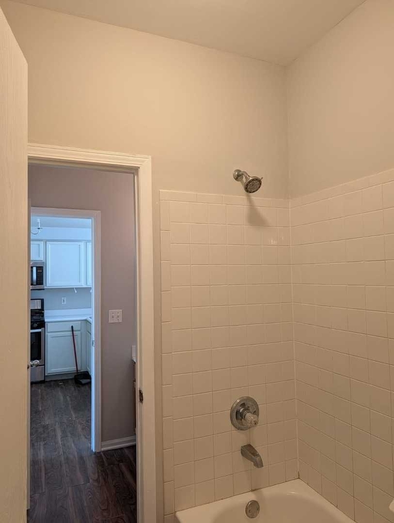 14002 Edgewater Court - Photo 7