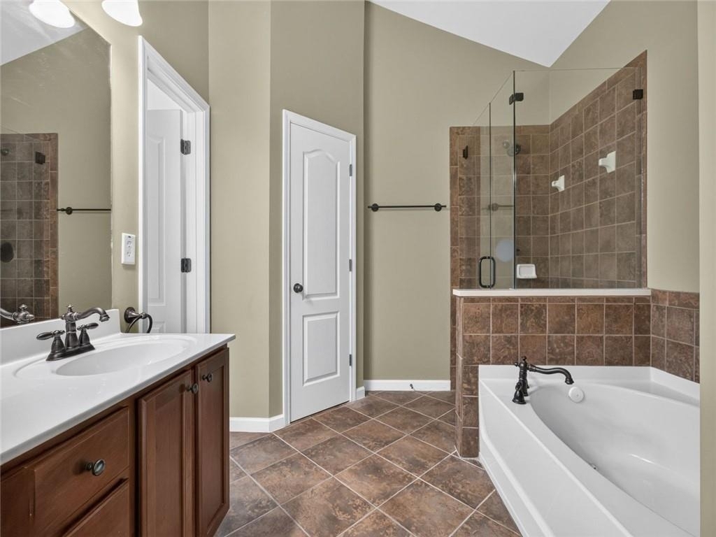 5060 Hastings Terrace - Photo 19