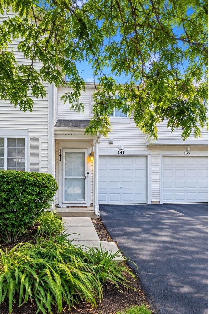 141 Heather Glen Drive - Photo 0
