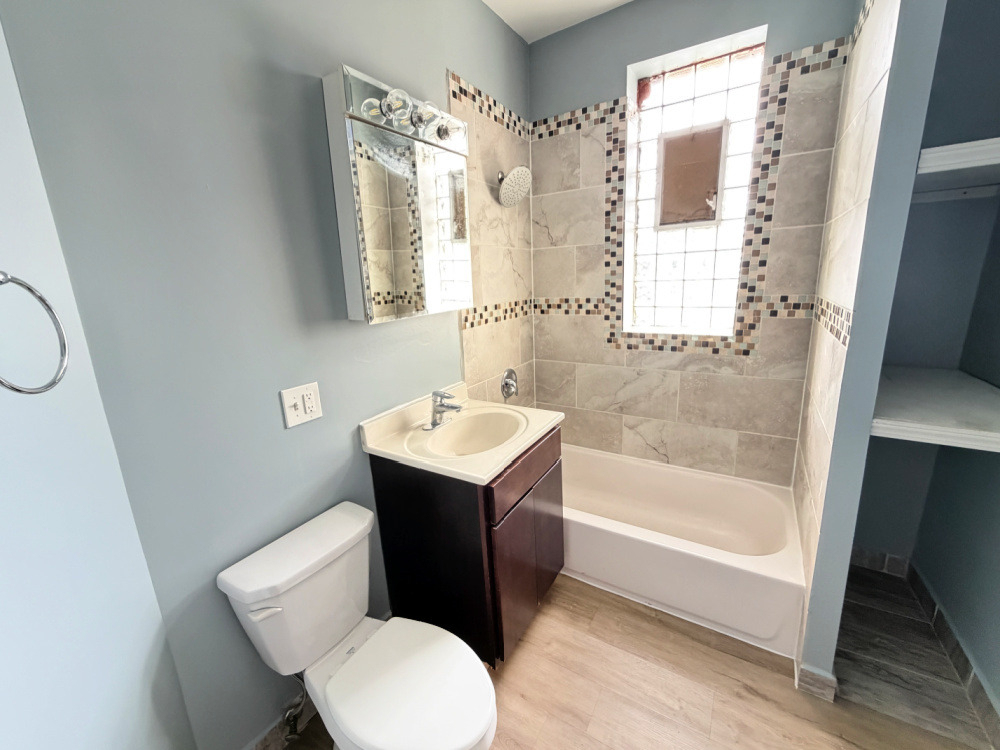 4551 N Pulaski Road - Photo 5