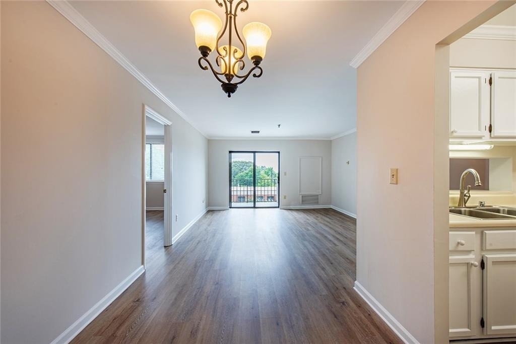 300 Johnson Ferry Road - Photo 25