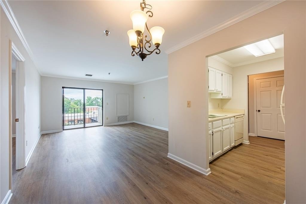 300 Johnson Ferry Road - Photo 26