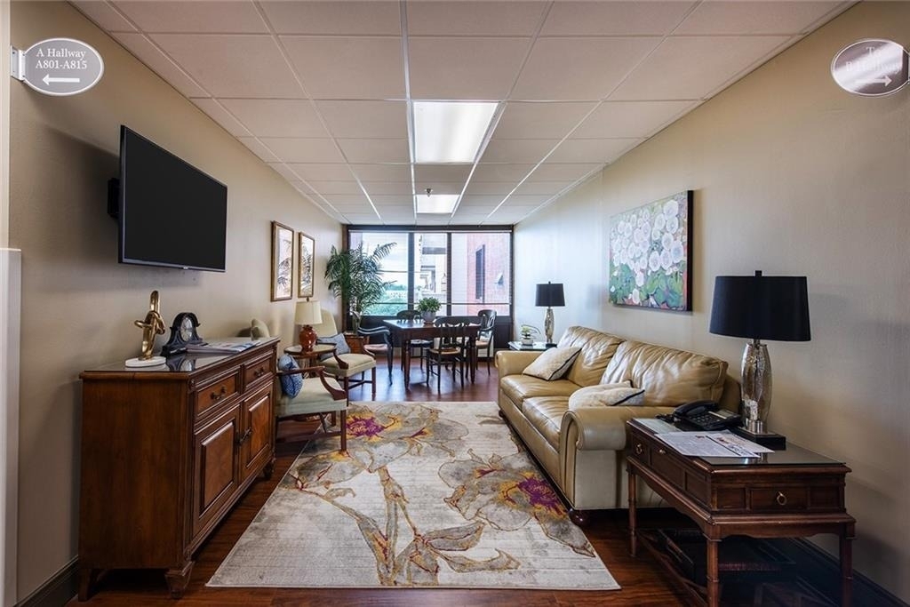 300 Johnson Ferry Road - Photo 9