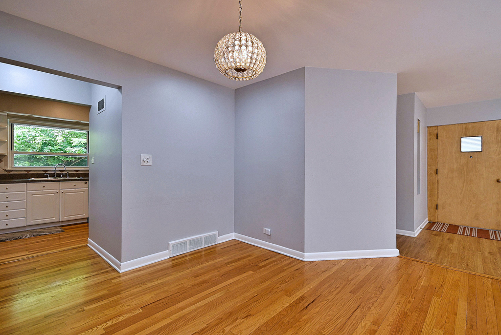 4915 Jerome Avenue - Photo 7