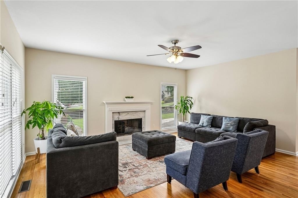2125 Melrose Trace - Photo 12