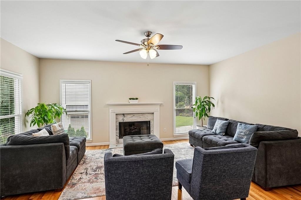 2125 Melrose Trace - Photo 11