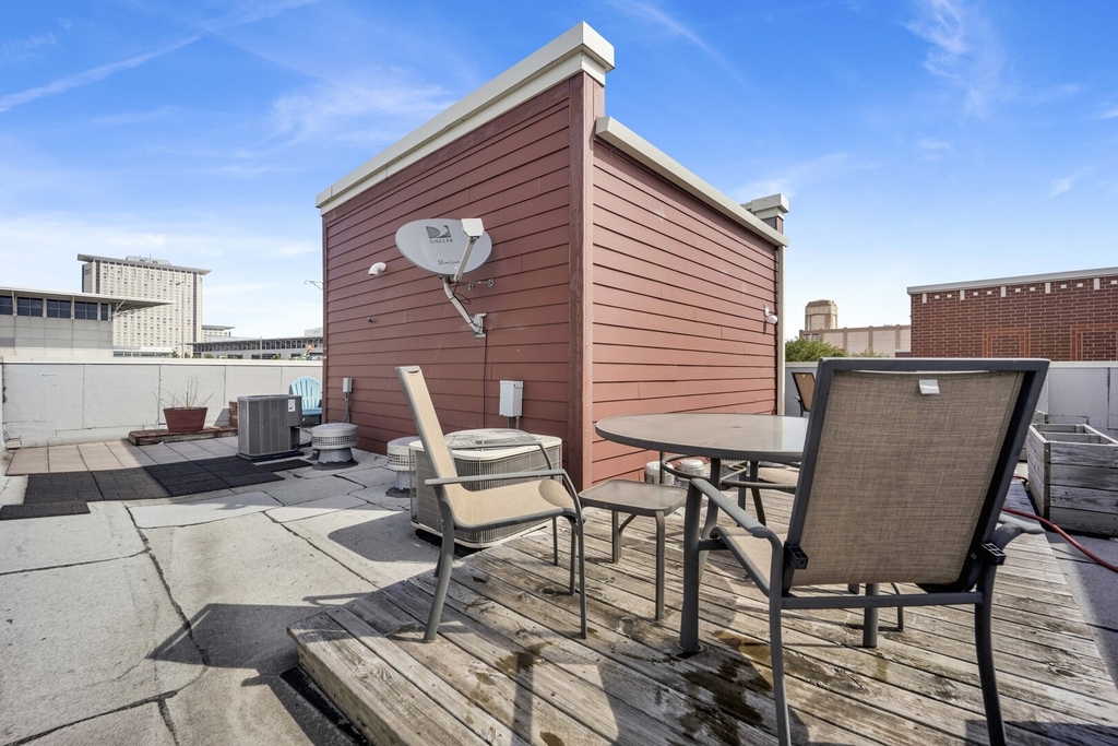 2503 S Calumet Avenue - Photo 23