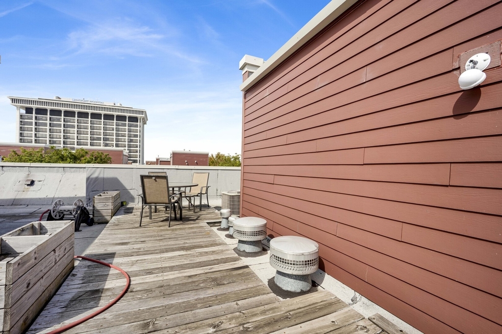 2503 S Calumet Avenue - Photo 22