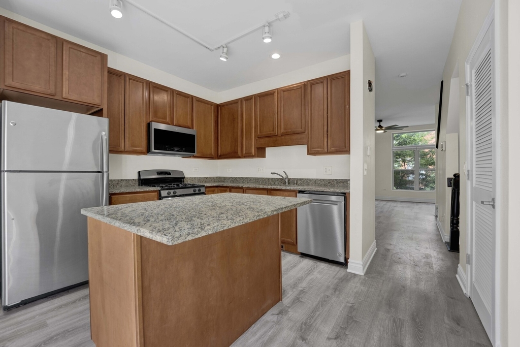2503 S Calumet Avenue - Photo 11