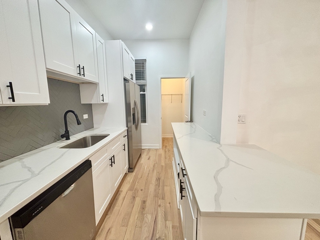 1344 W Ohio Street - Photo 6