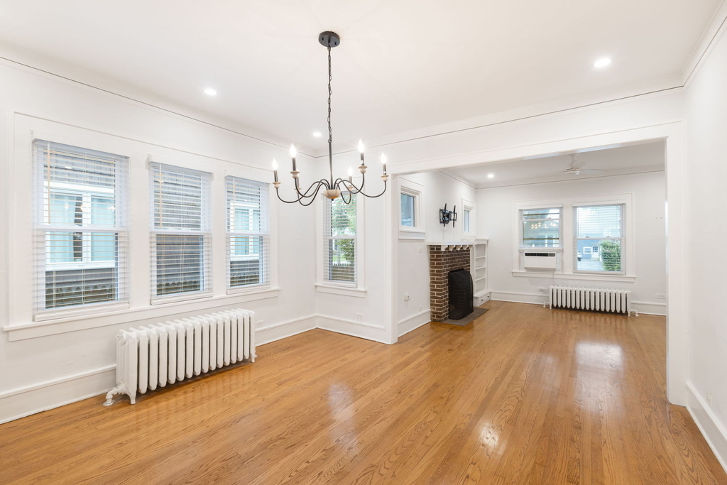 217 Highwood Avenue - Photo 3