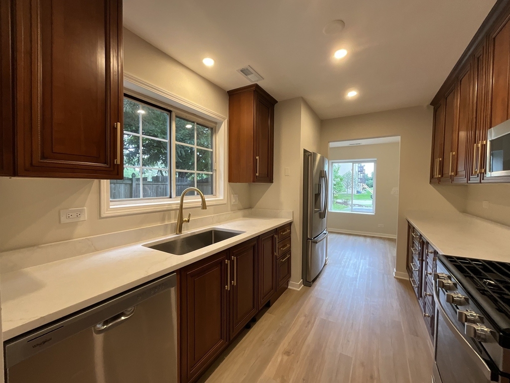 200 Glen Street - Photo 7