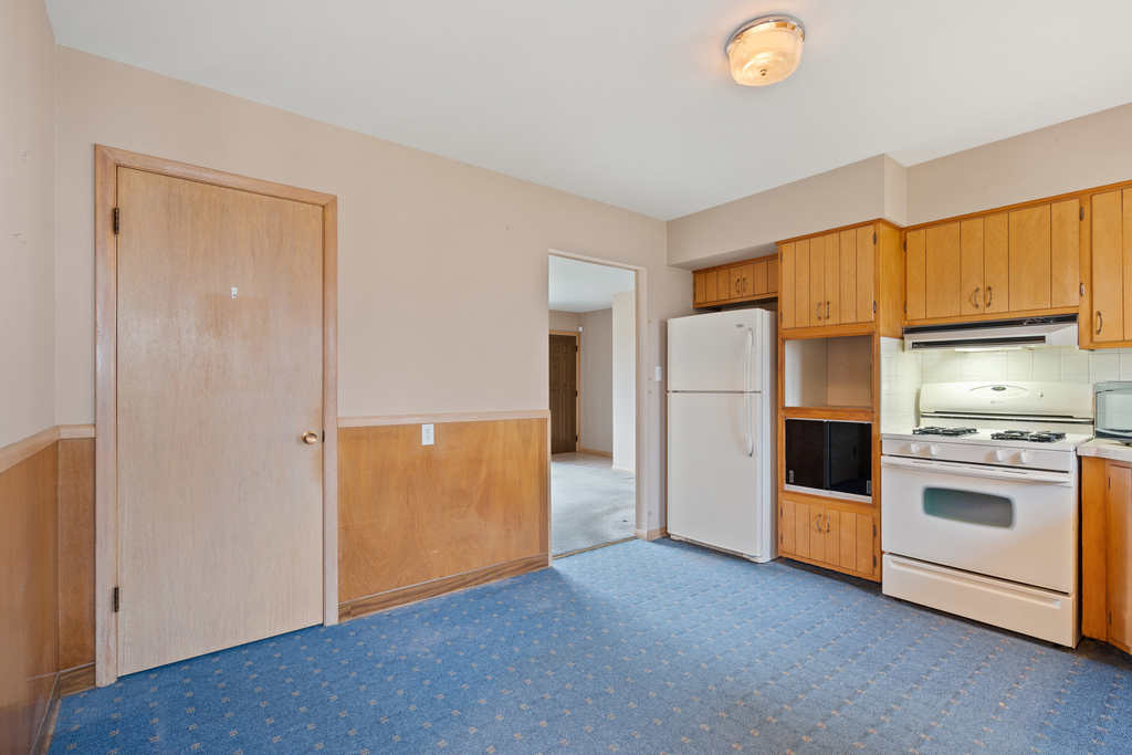 541 N Edgelawn Drive - Photo 5