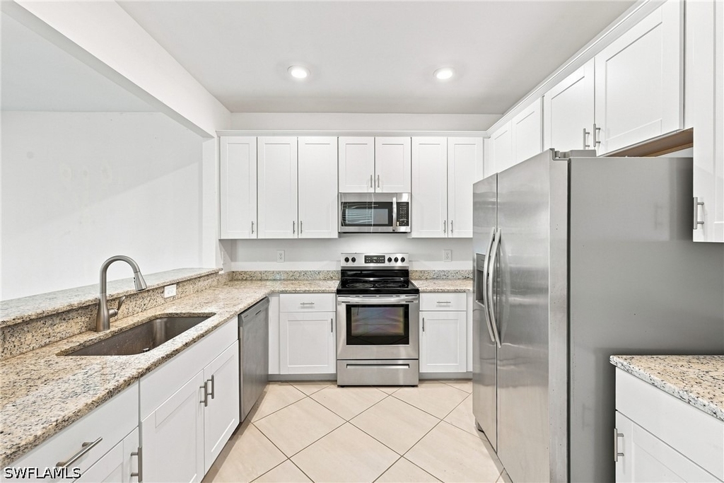 14236 Pine Lodge Lane - Photo 2