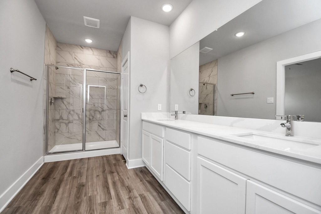 21027 Bay Village Drive - Photo 12