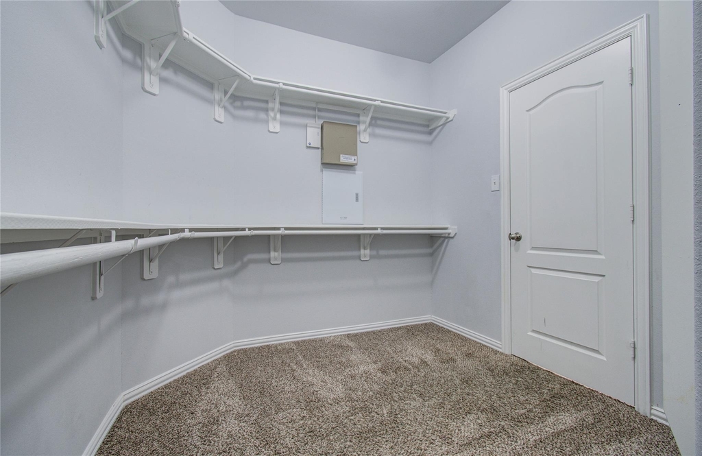 318 Bolton Drive - Photo 27