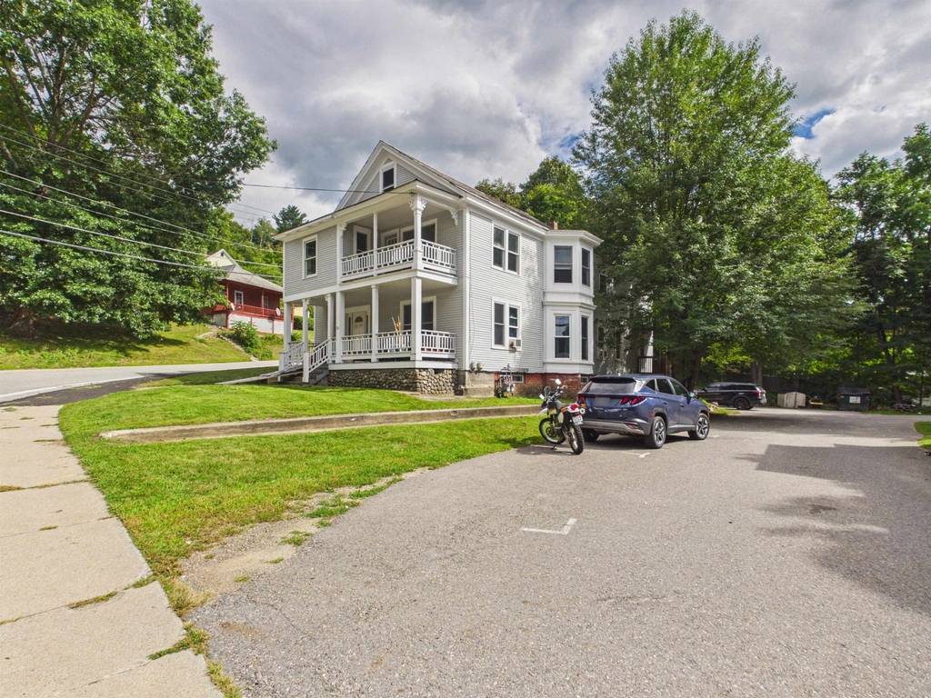 321 Roxbury - Photo 27
