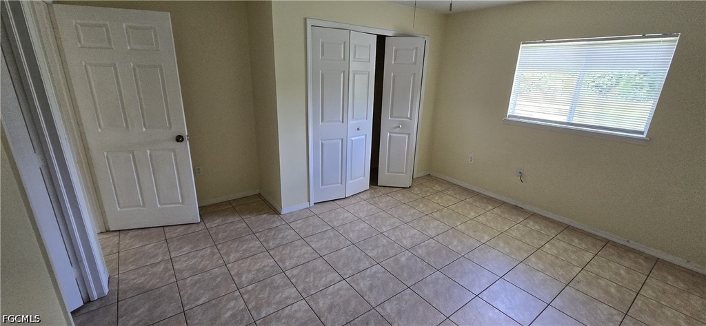 849 Motel Street E - Photo 2