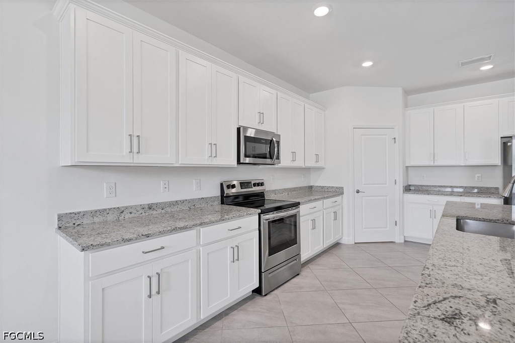 11368 Canopy Loop - Photo 13
