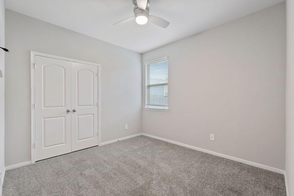 475 Westlake Landing - Photo 23