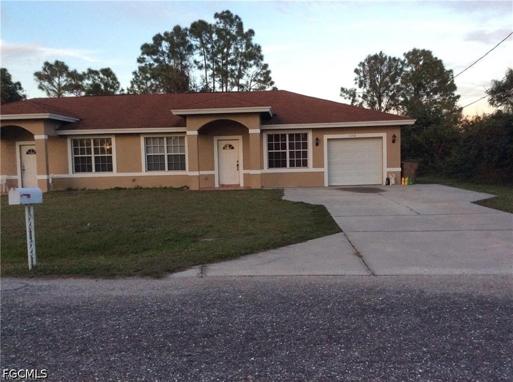 5216 27th Street Sw - Photo 2