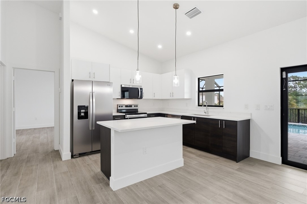 1431 Nw 17th Avenue - Photo 8
