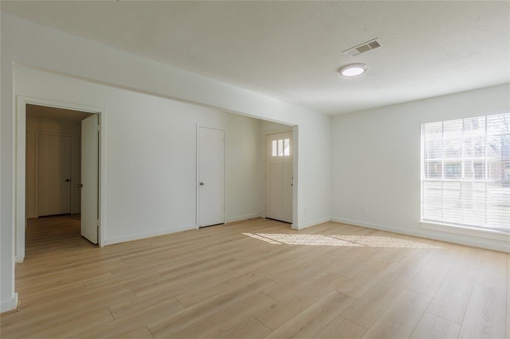 1106 Twin Falls Road - Photo 15