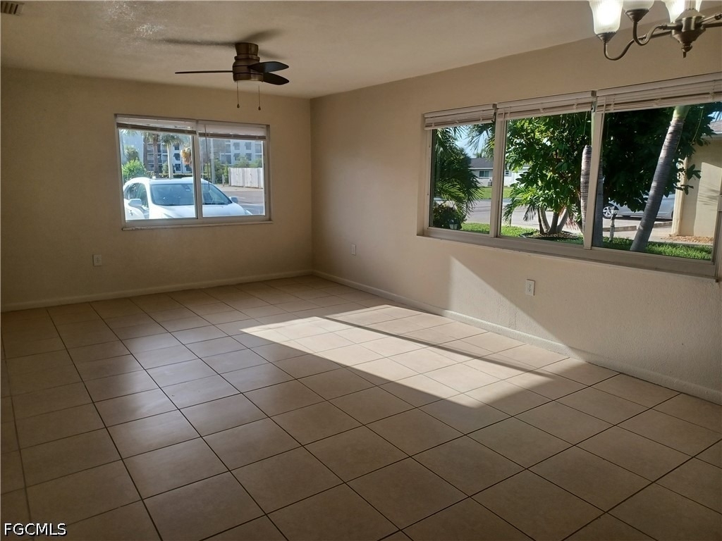 4808 Lucaya Drive - Photo 3